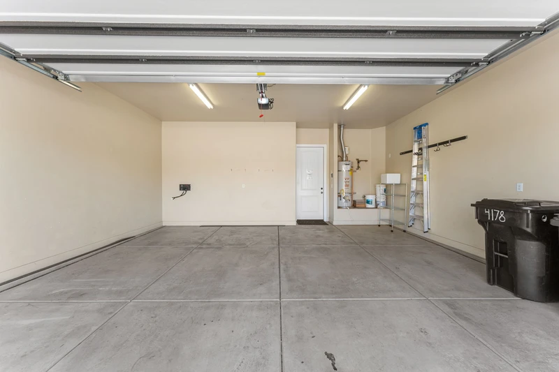 2 Car Garage