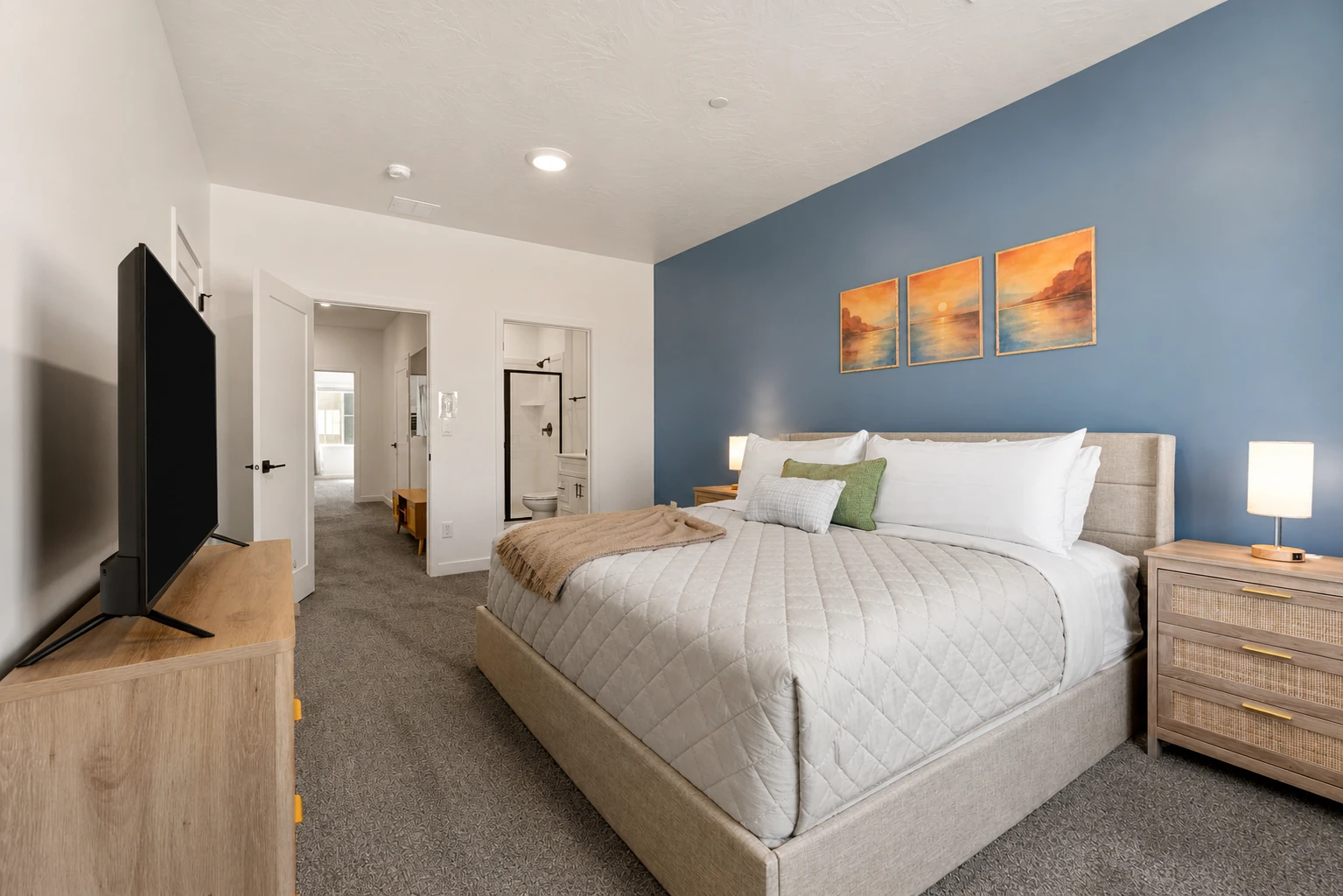 King Bedroom