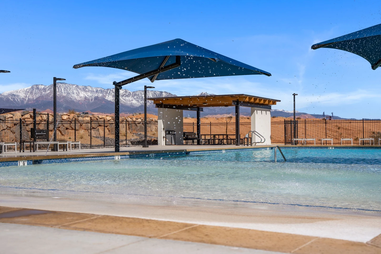 Community Pool(2)