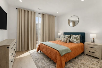 Queen Bedroom