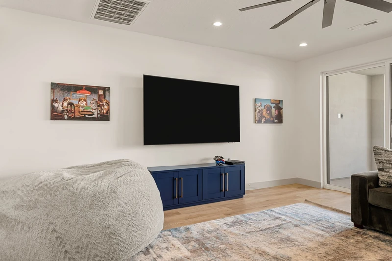3rd Floor Loft