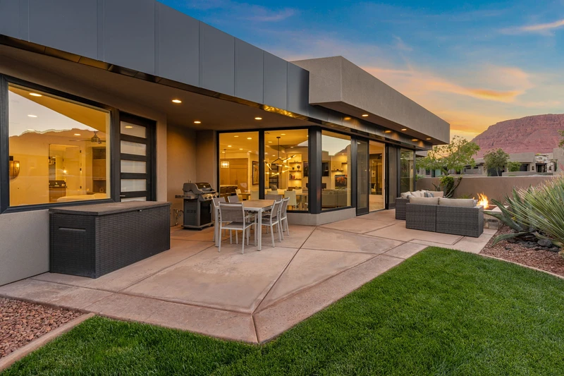 6-web-or-mls-1355-snow-canyon-pkwy-24