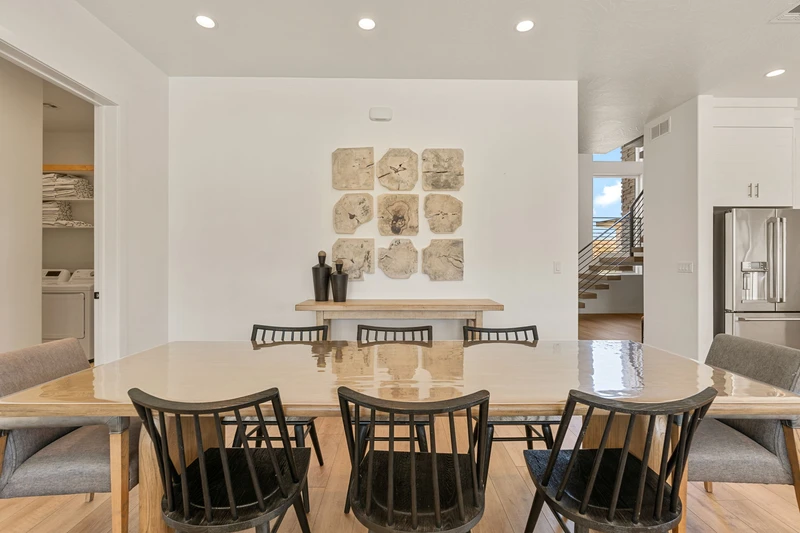 Dining Room Area