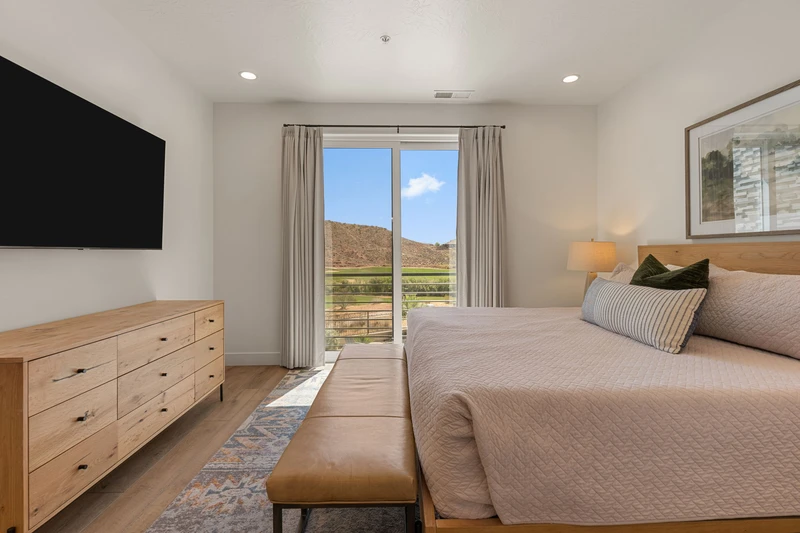 King Bedroom