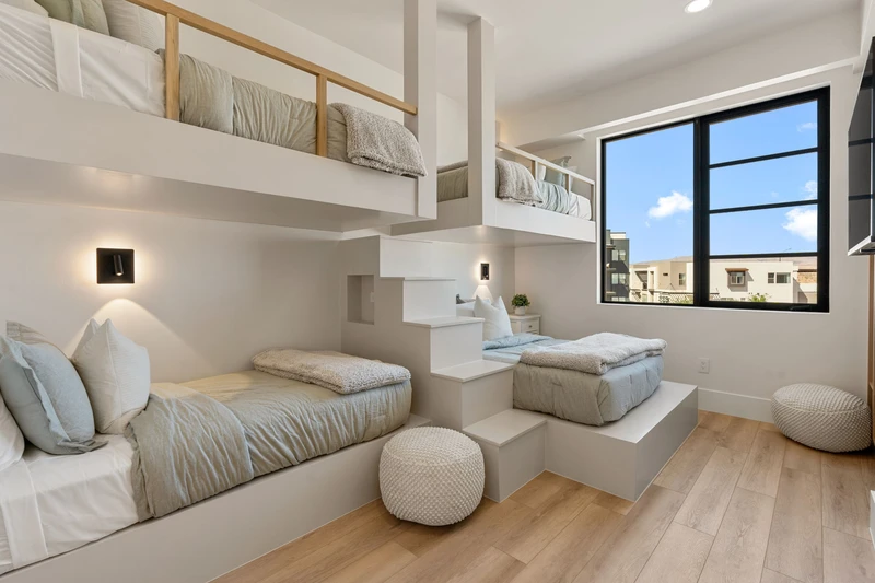 Unit A - Twin/Double + Twin/Twin Bunk