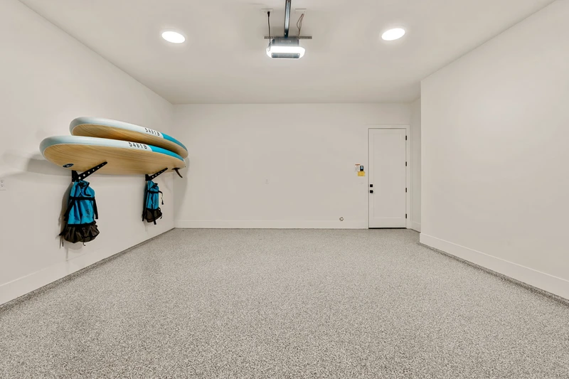Unit B - Garage