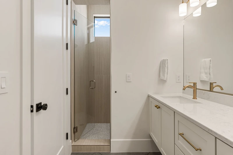 Unit C - Bathroom
