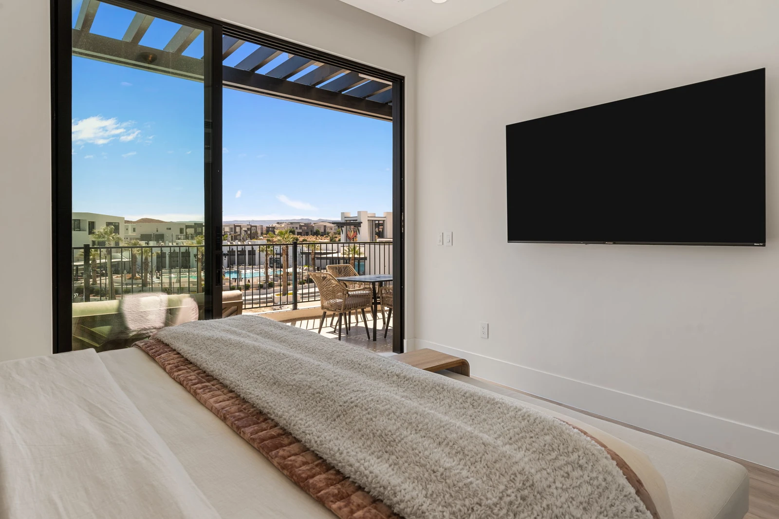 Unit C - King Bedroom