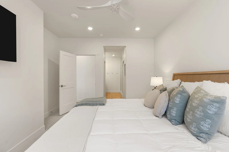 King Bedroom