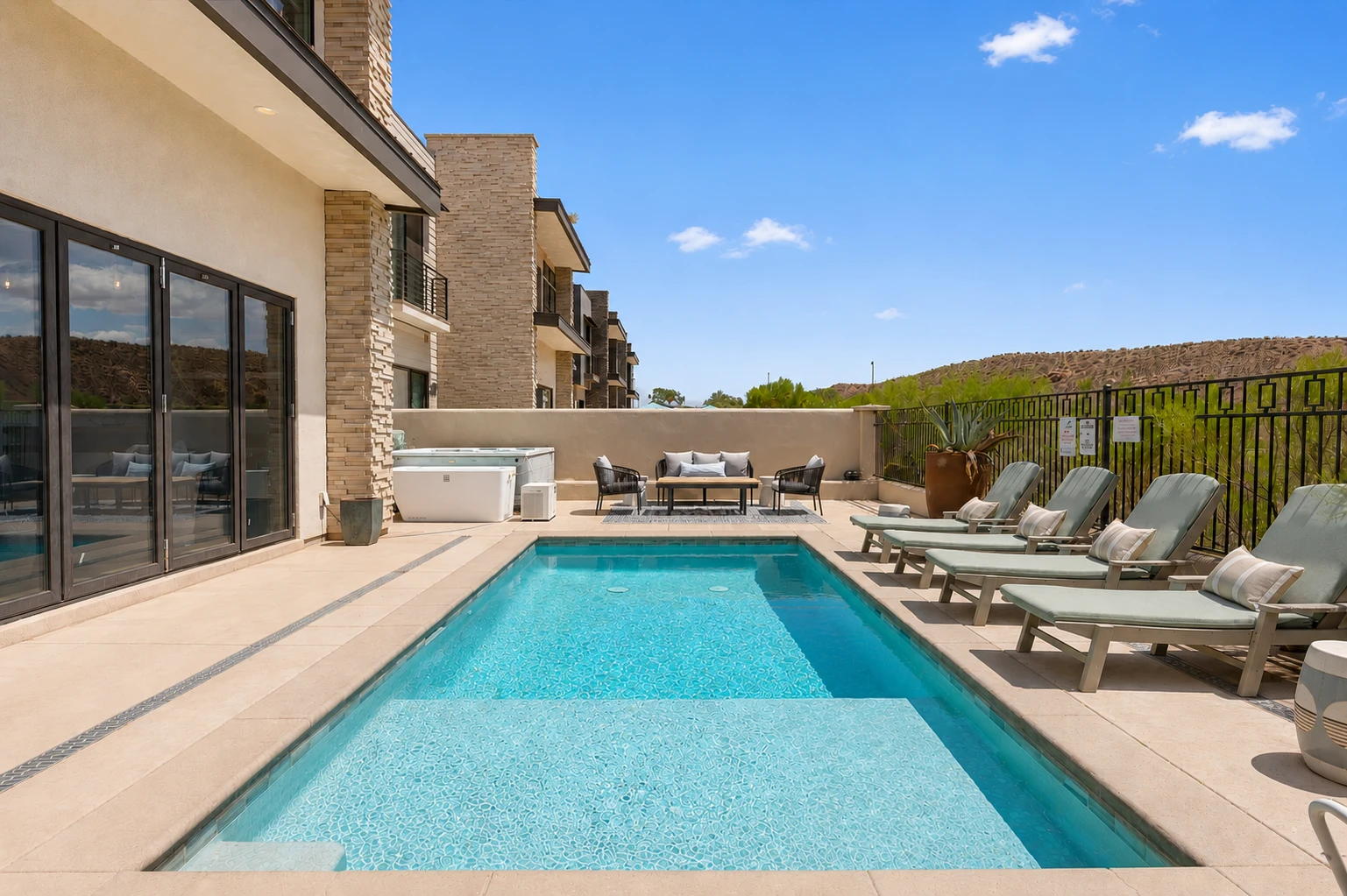 Private Pool
