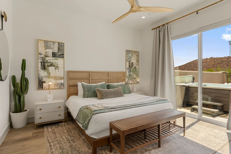 King Bedroom