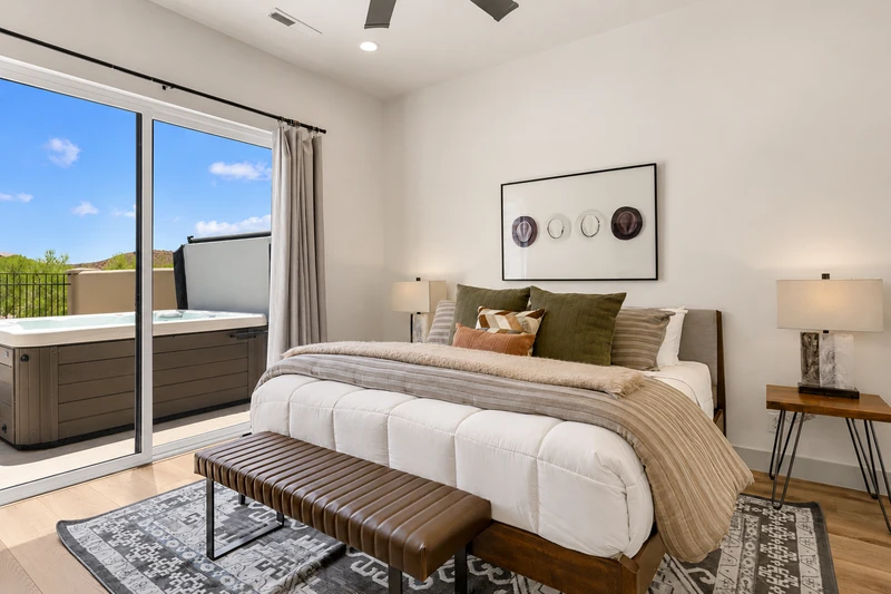 House 1 - King Bedroom