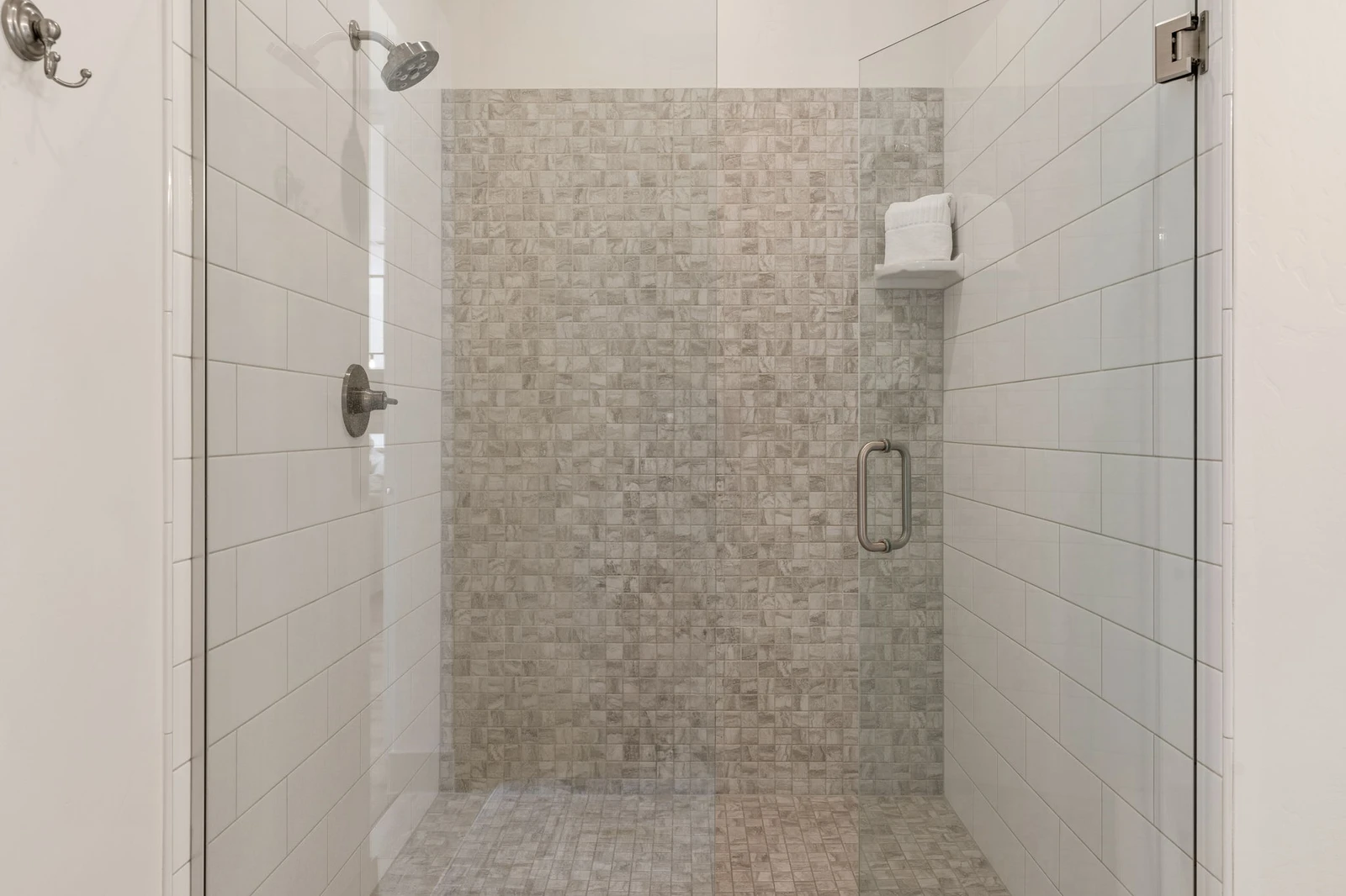 House 1 - Bathroom