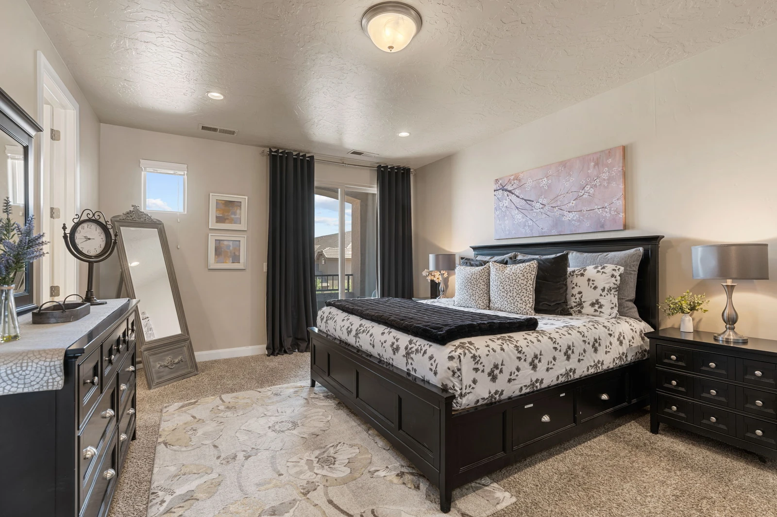 Master Bedroom 1 King and 1 Twin/Trundle