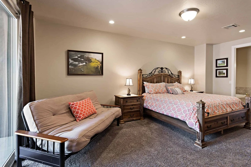King Bedroom