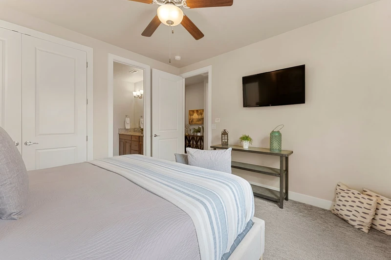 King Bedroom