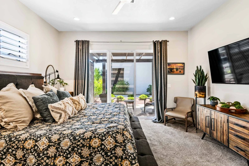 King Bedroom
