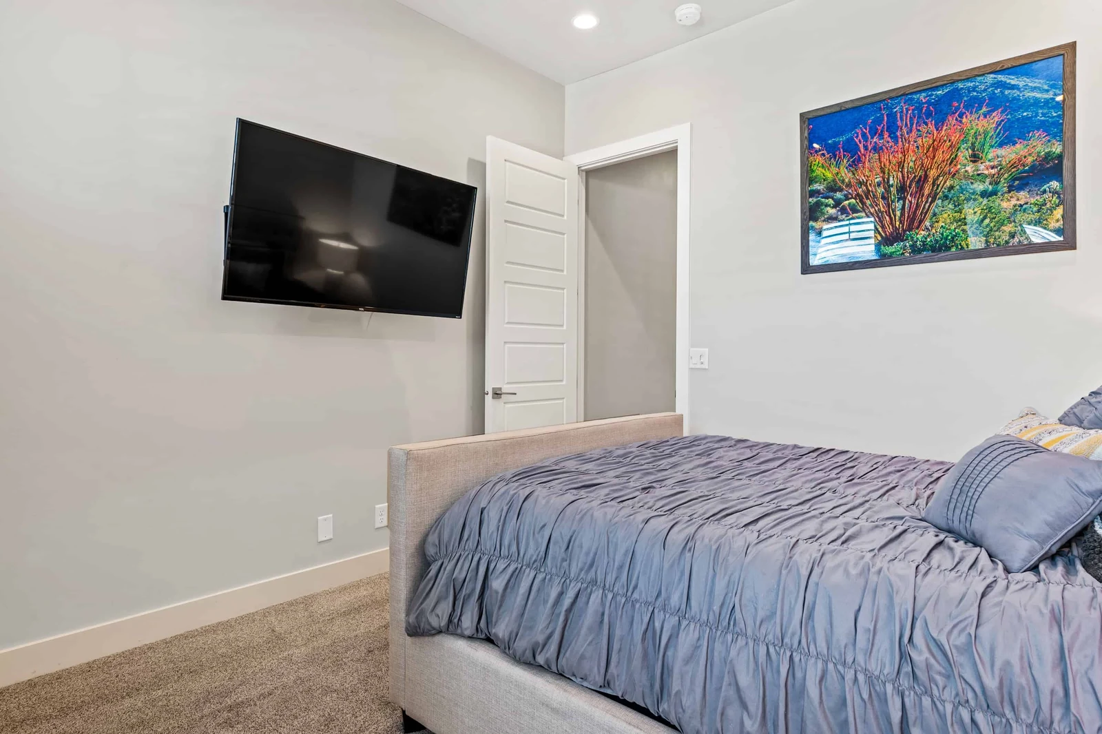 Queen Bedroom