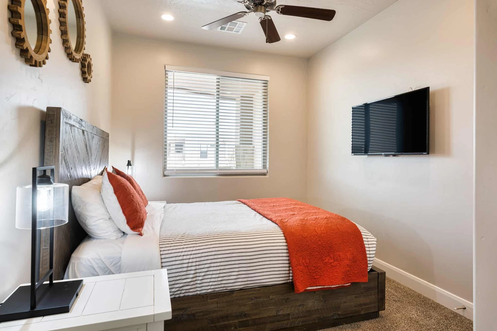 Queen Bedroom