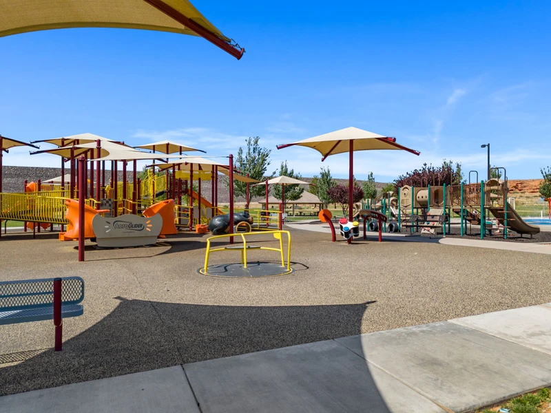 Dixie Springs Park (3 Minute Drive)