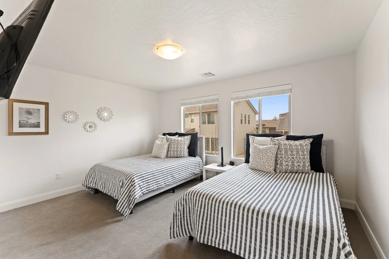Double Queen Bedroom