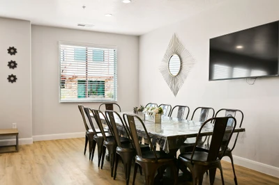 Dining Room Seating