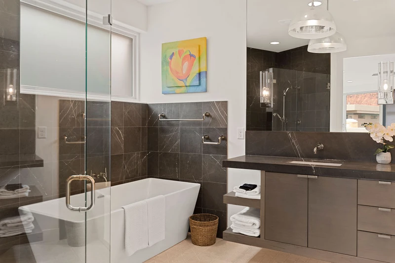 Ensuite Bathroom