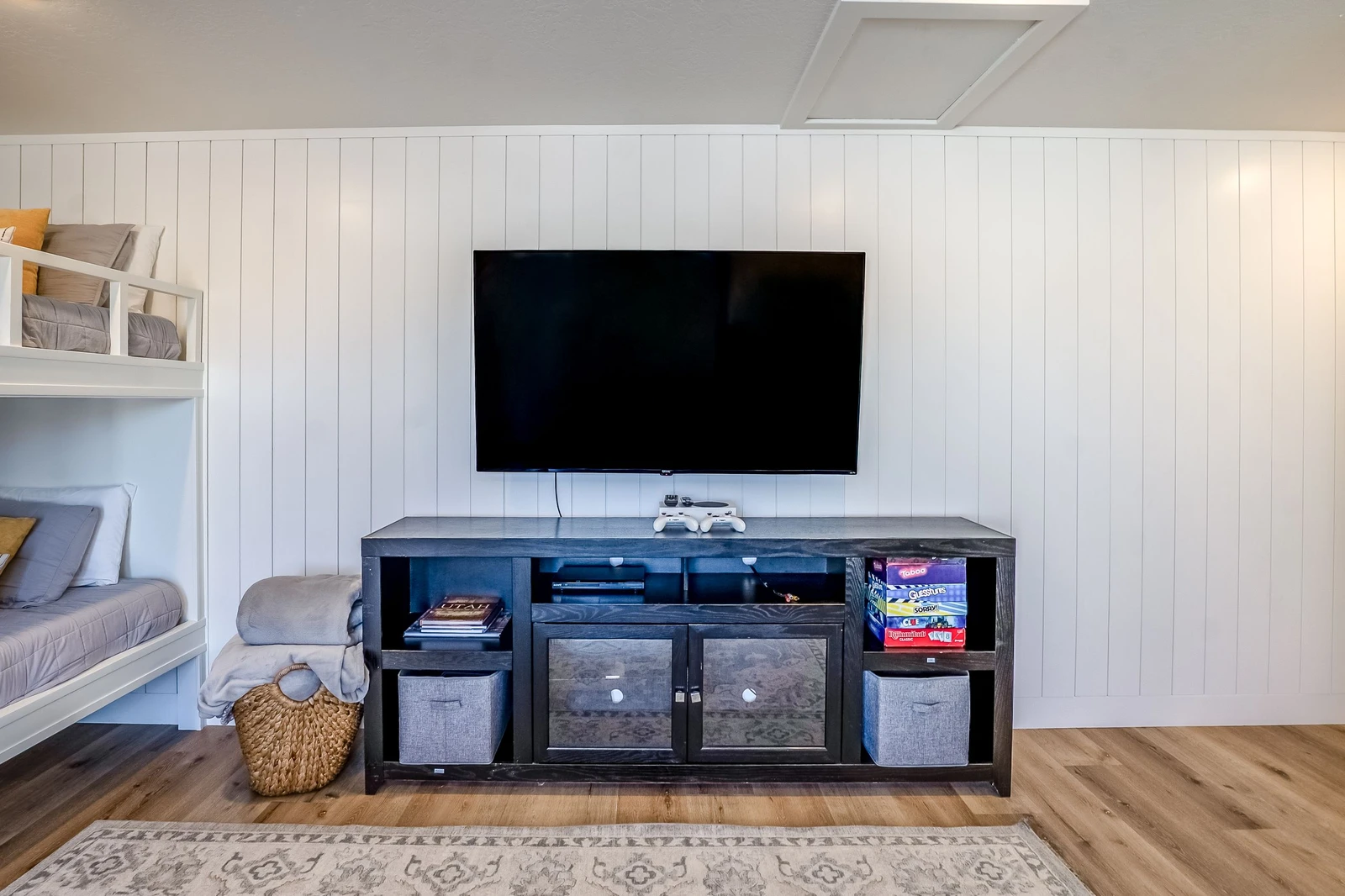 3rd Level Loft TV