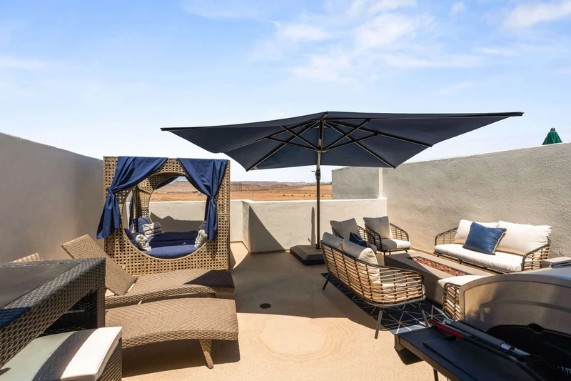 3rd Floor Balcony