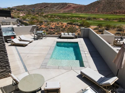 Private Pool