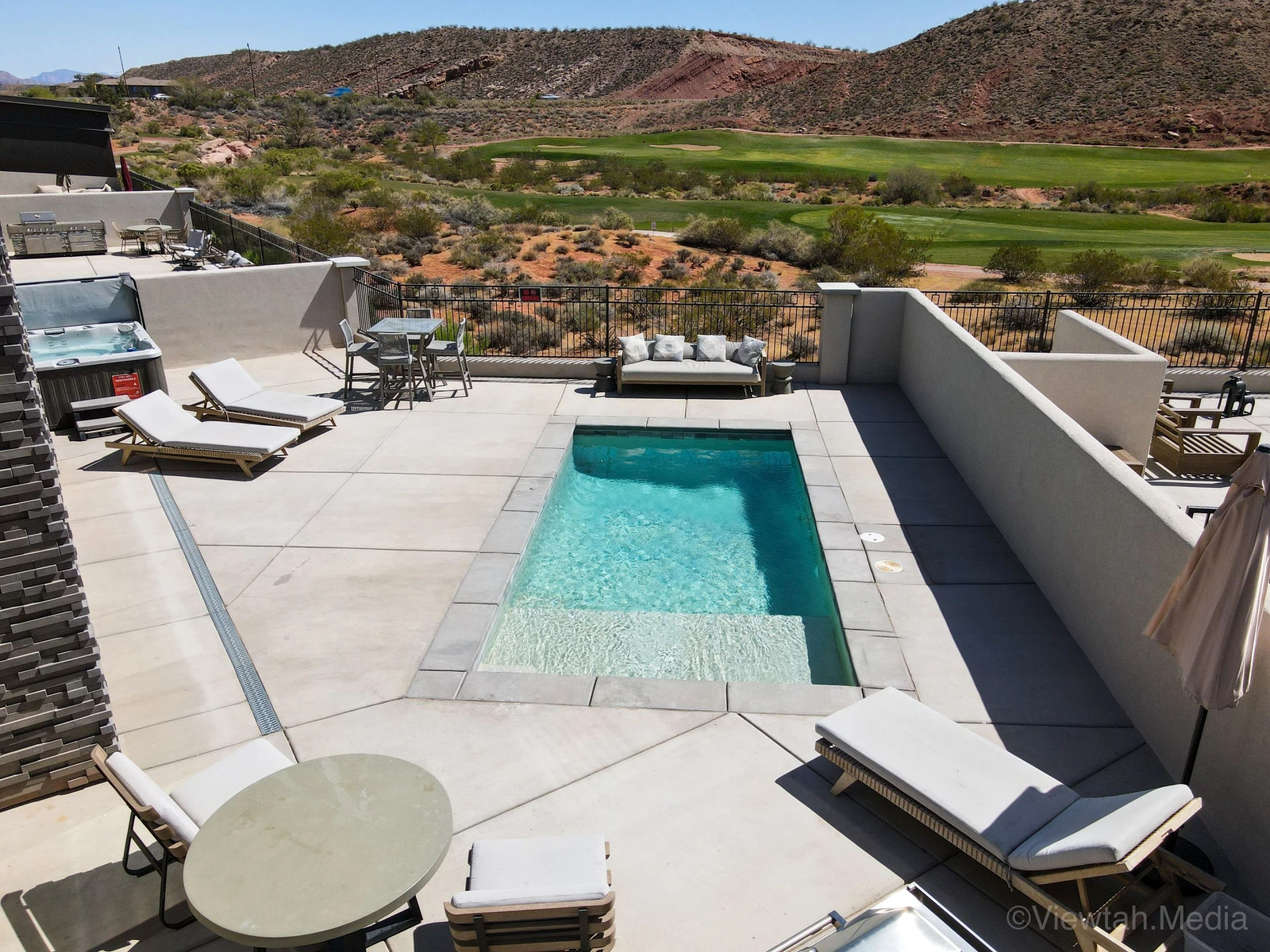 Private Pool