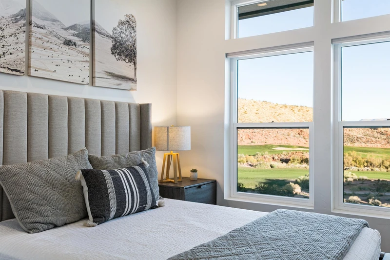 Queen Master Bedroom