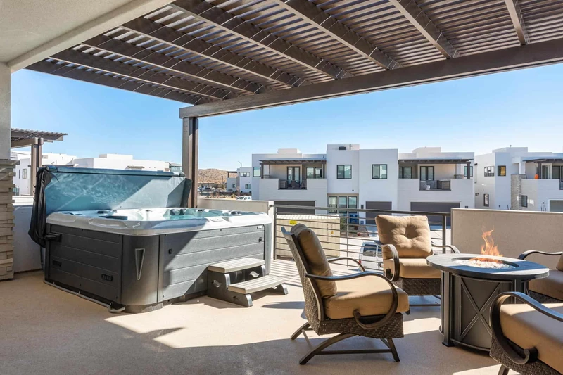 Rooftop Deck