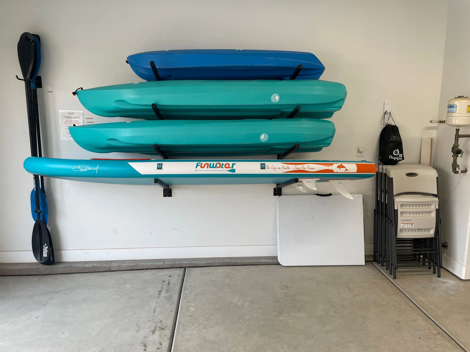 2 Kayaks, 1 Kid Kayak and 1 Paddleboard
