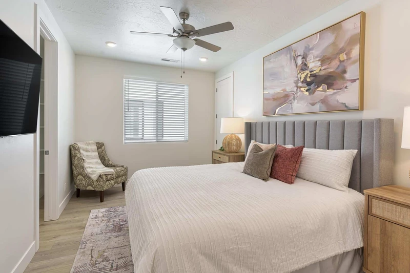 King Bedroom