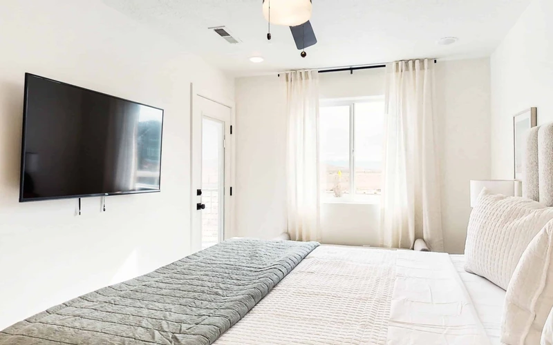 King Bedroom