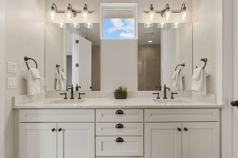 Full Bath