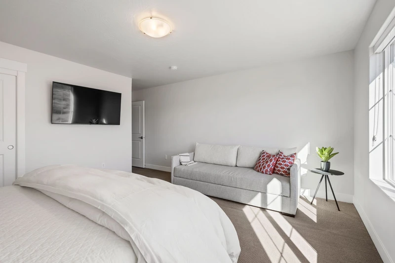 King Bedroom and Queen Sofa Sleeper