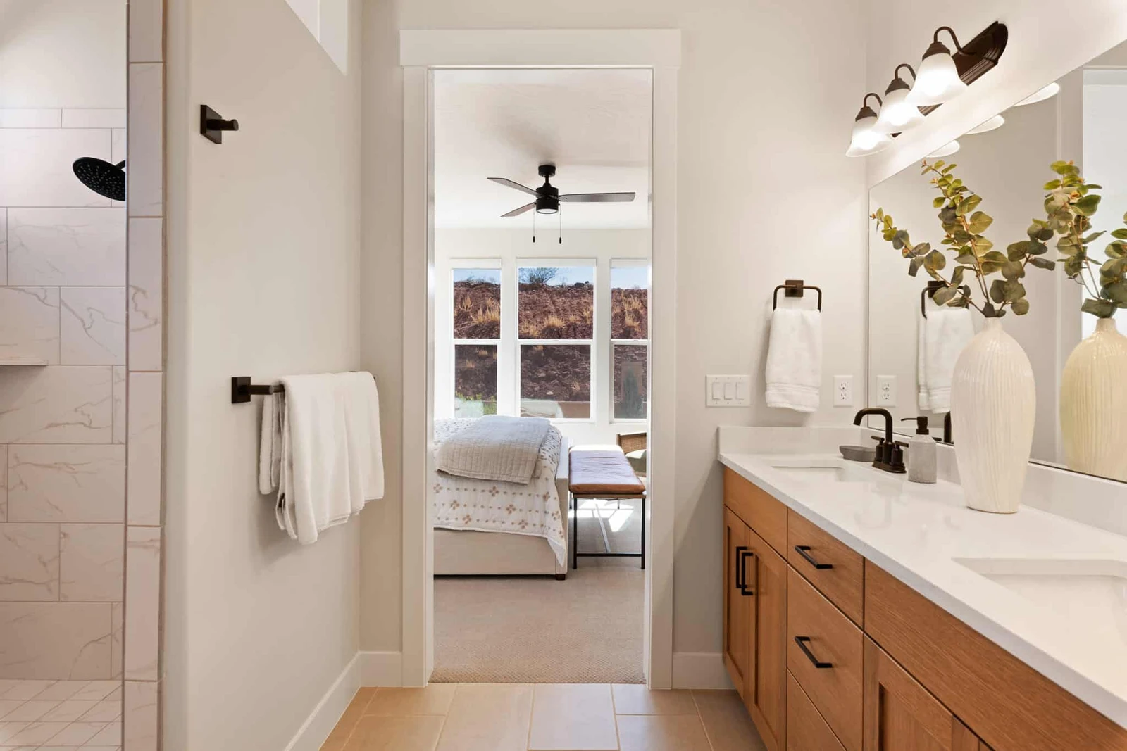 King Bed/Attached Bath (Main Floor)