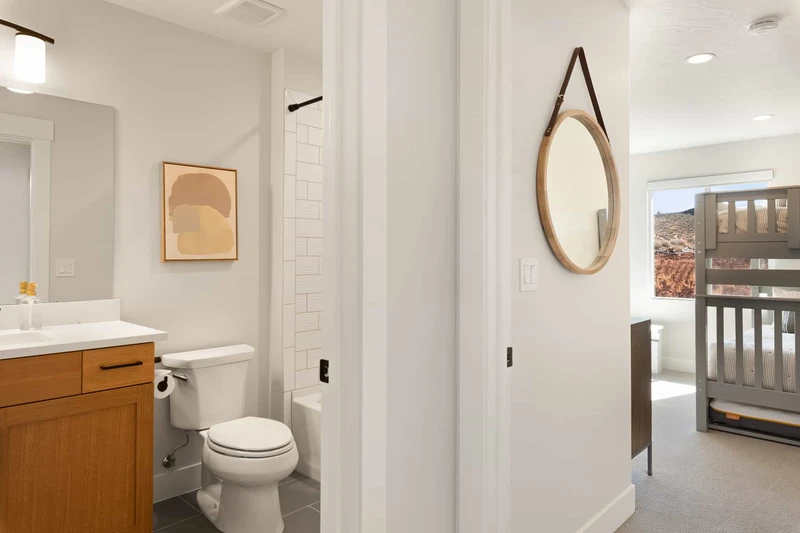 Full Bathroom