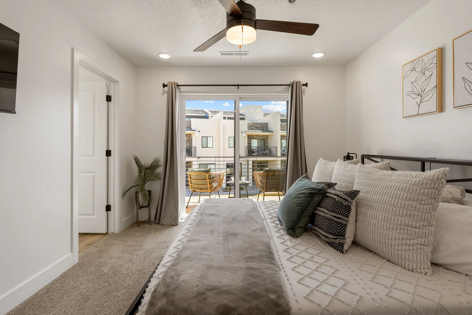 King Bedroom