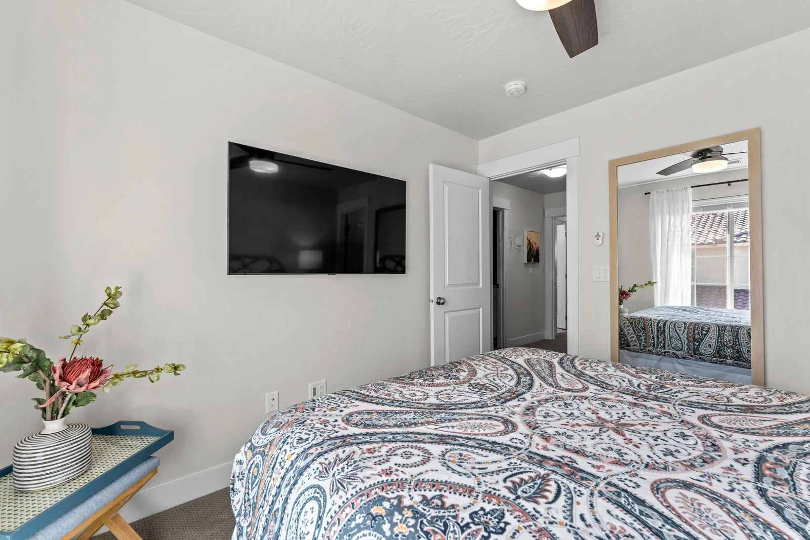 Queen Bedroom