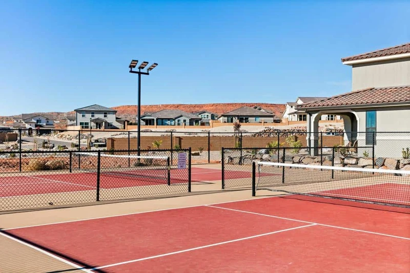 Community Pickleball Courts