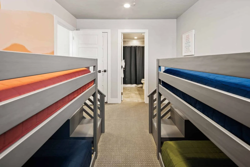Twin/Twin Bunks
