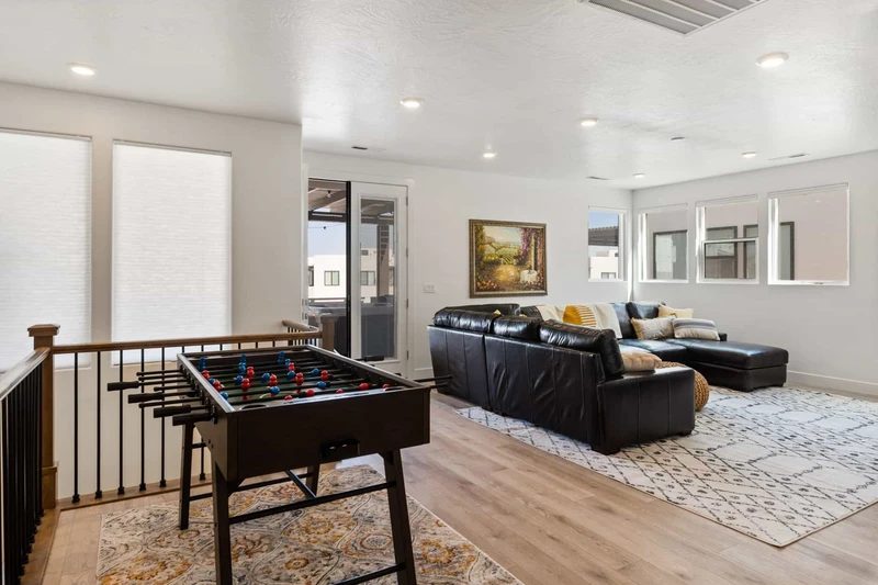 2nd Floor Loft