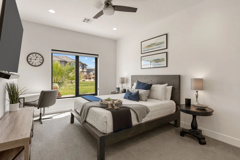 King Bedroom