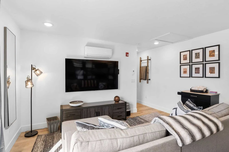 3rd Floor Loft