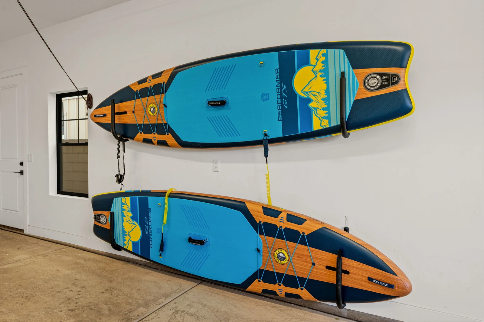 Garage Amenities
