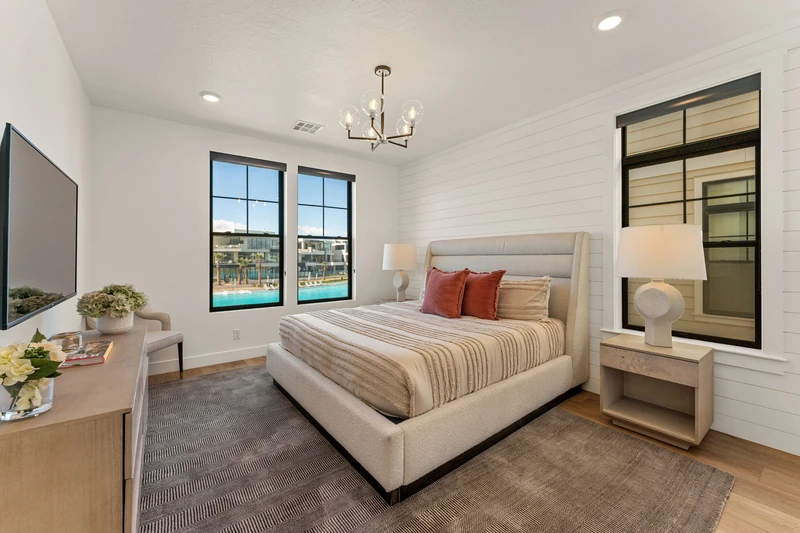 King Bedroom