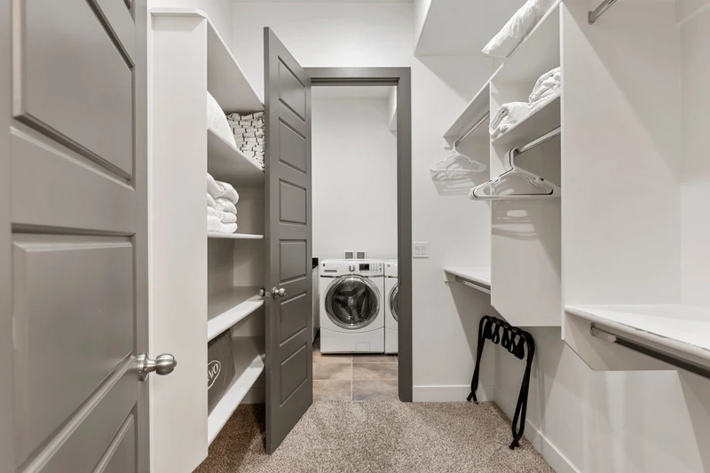 Closet